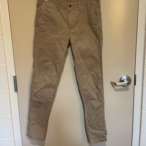 American Eagle Athletic Skinny Khaki’s